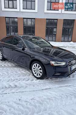 Audi A4  2012