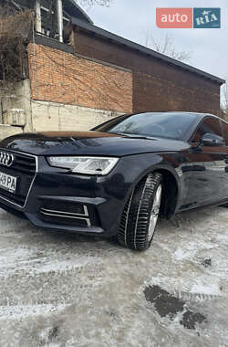 Audi A4  2017