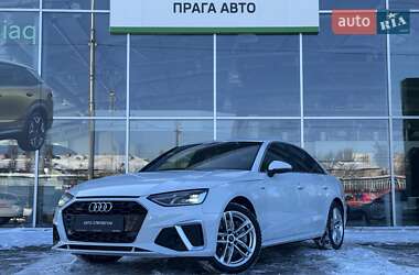Audi A4  2019