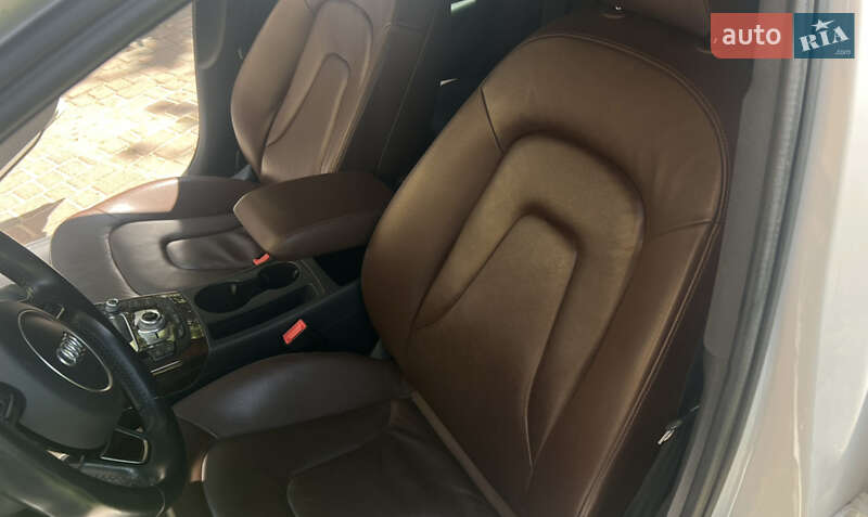 Седан Audi A4 2015 в Луцьку