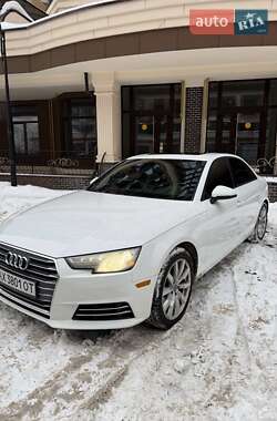 Audi A4  2017