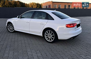 Audi A4  2014