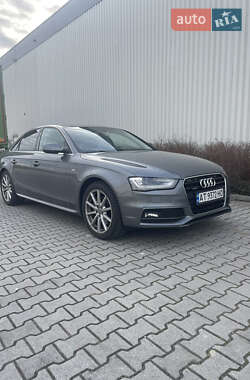 Audi A4  2015