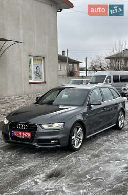 Audi A4  2012