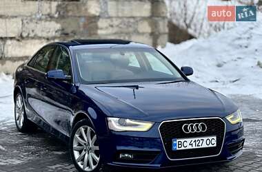 Audi A4  2012