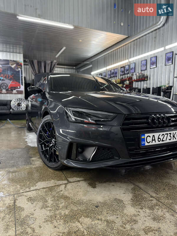 Audi A4 2016