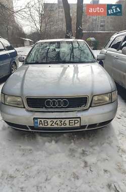 Audi A4  1999