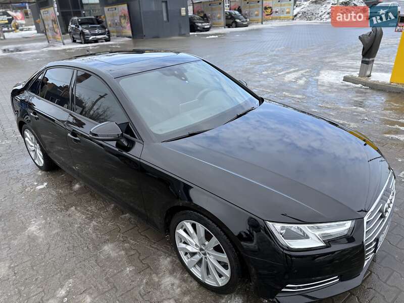 Седан Audi A4 2016 в Чернівцях