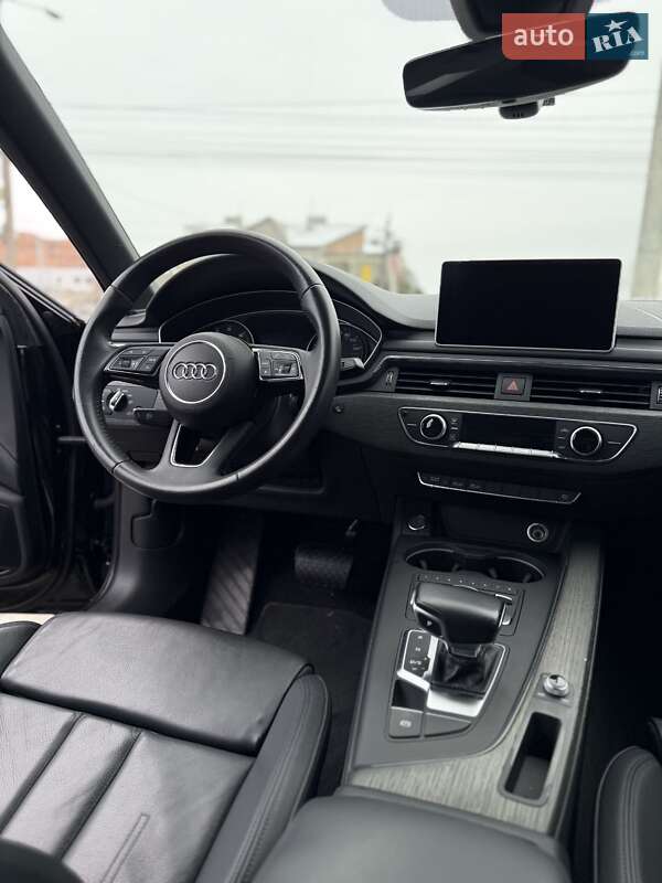 Седан Audi A4 2016 в Чернівцях