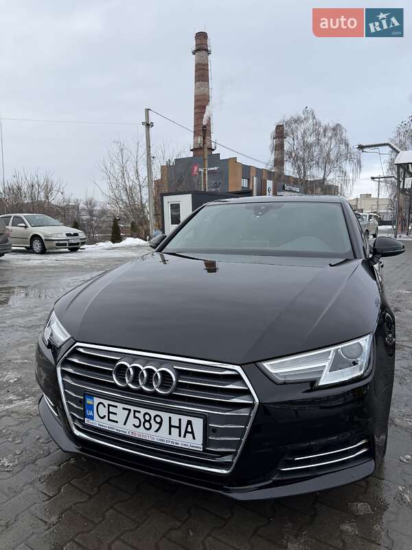 Седан Audi A4 2016 в Чернівцях