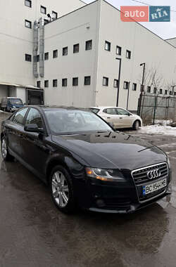 Audi A4  2011