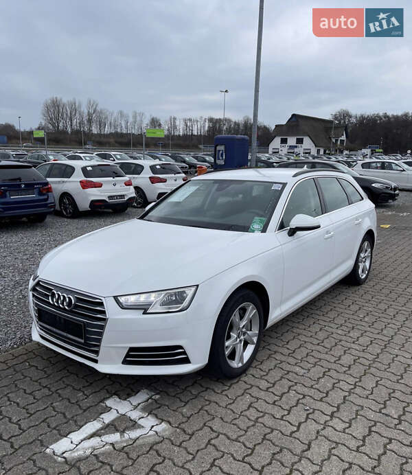 Универсал Audi A4 2017 в Черновцах