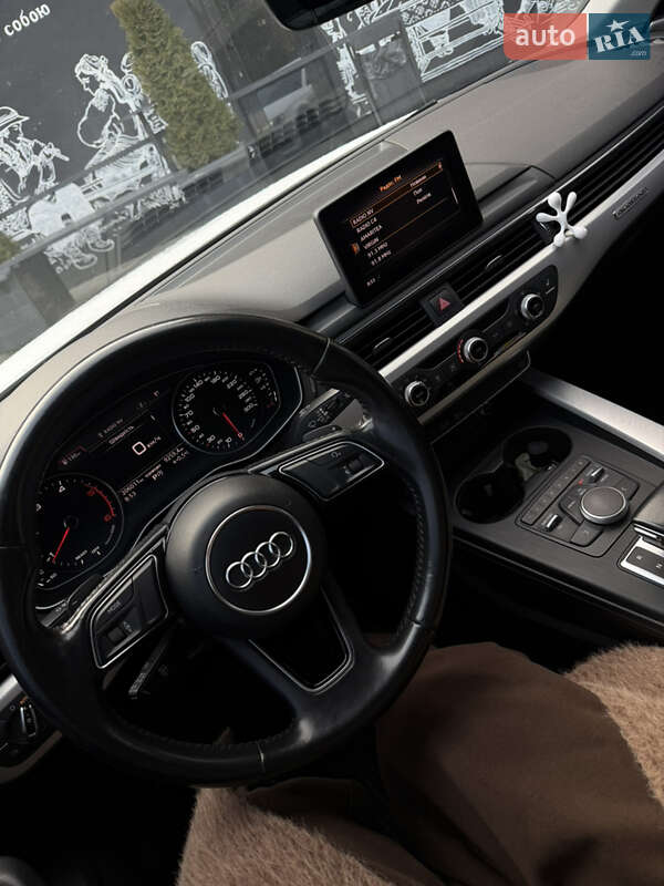 Универсал Audi A4 2017 в Черновцах