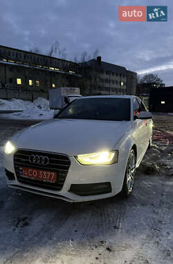 Audi A4  2015