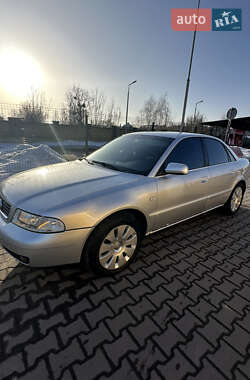 Audi A4  2000