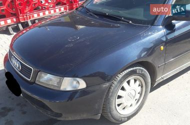 Audi A4  1999