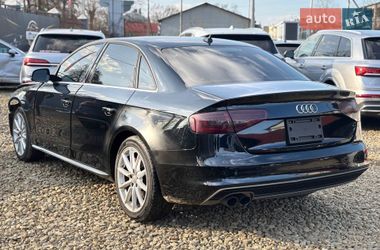 Audi A4  2015