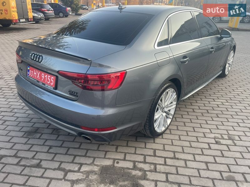 Седан Audi A4 2016 в Рівному