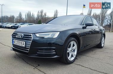Audi A4  2018