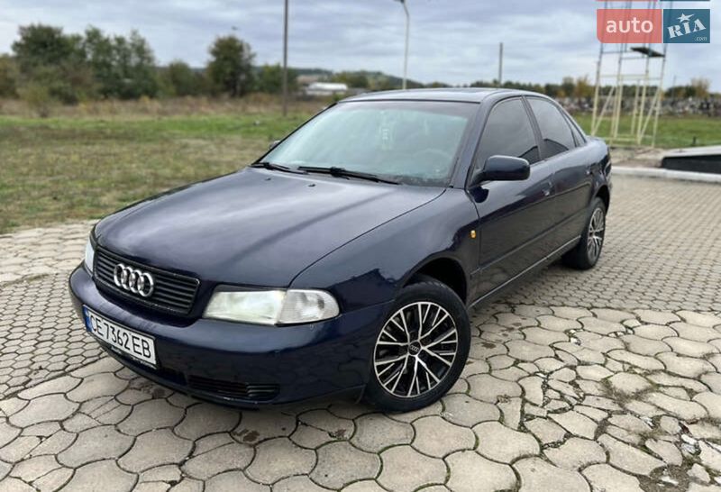 Седан Audi A4 1997 в Черновцах