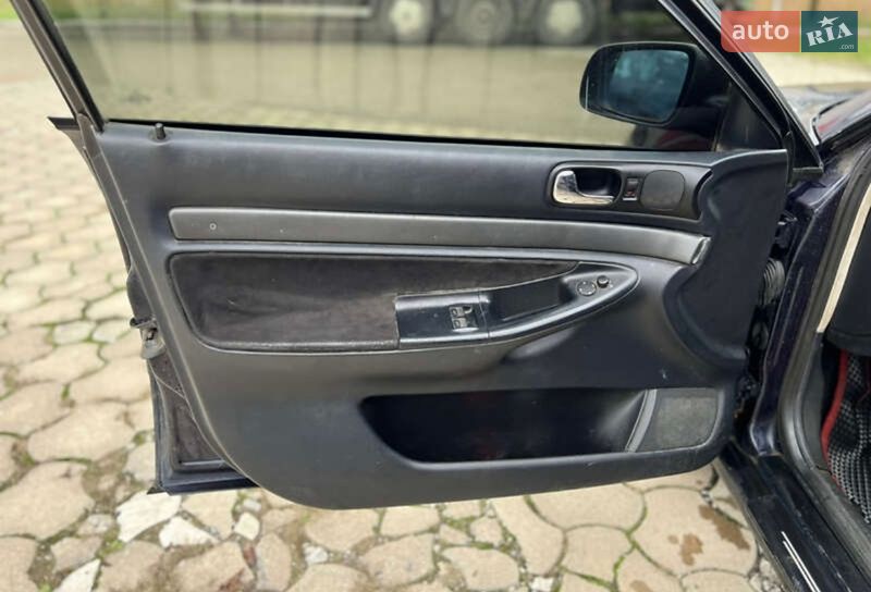 Седан Audi A4 1997 в Черновцах