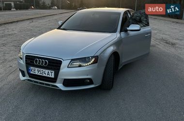 Audi A4  2011