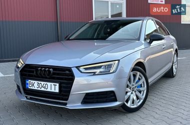 Audi A4  2015
