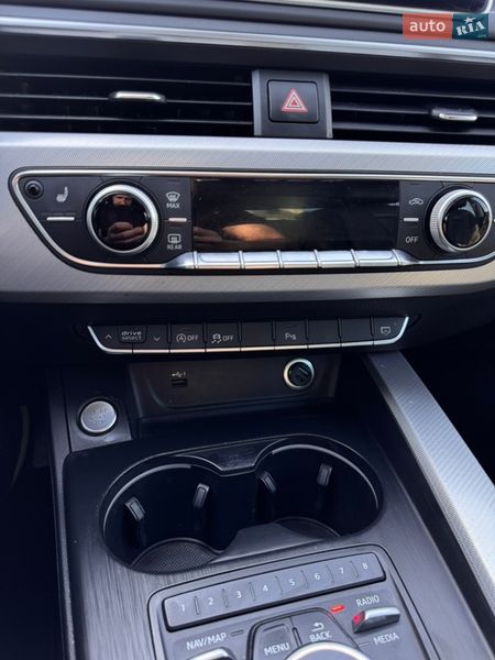 Седан Audi A4 2018 в Белой Церкви