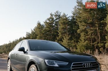 Audi A4  2019