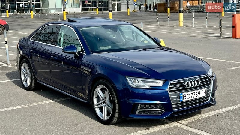 Седан Audi A4 2016 в Львові