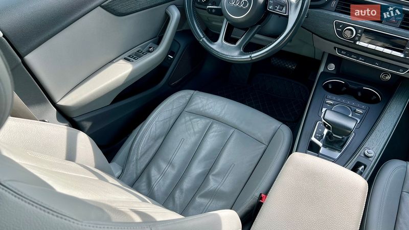 Седан Audi A4 2016 в Львові