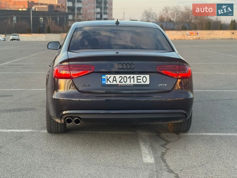 Седан Audi A4 2012 в Білогородці