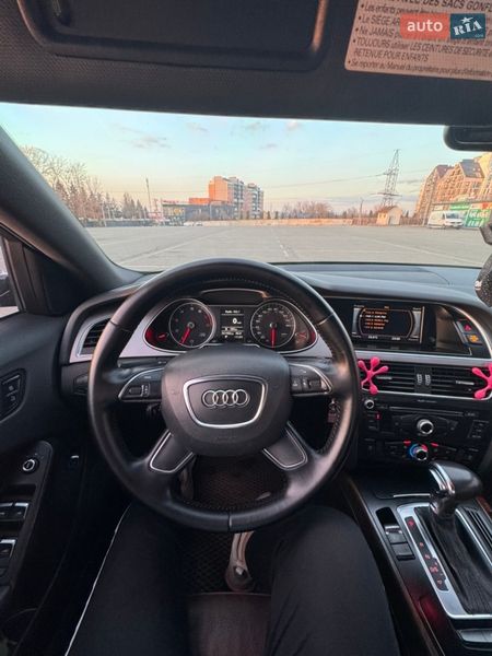 Седан Audi A4 2012 в Білогородці