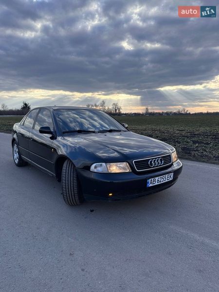 Седан Audi A4 1998 в Вінниці