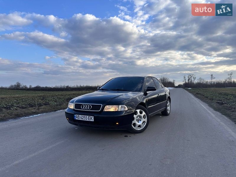 Седан Audi A4 1998 в Вінниці
