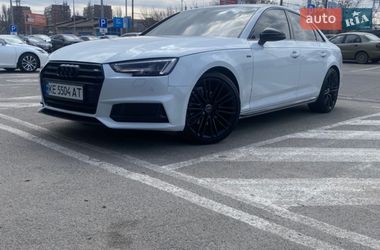 Audi A4  2018