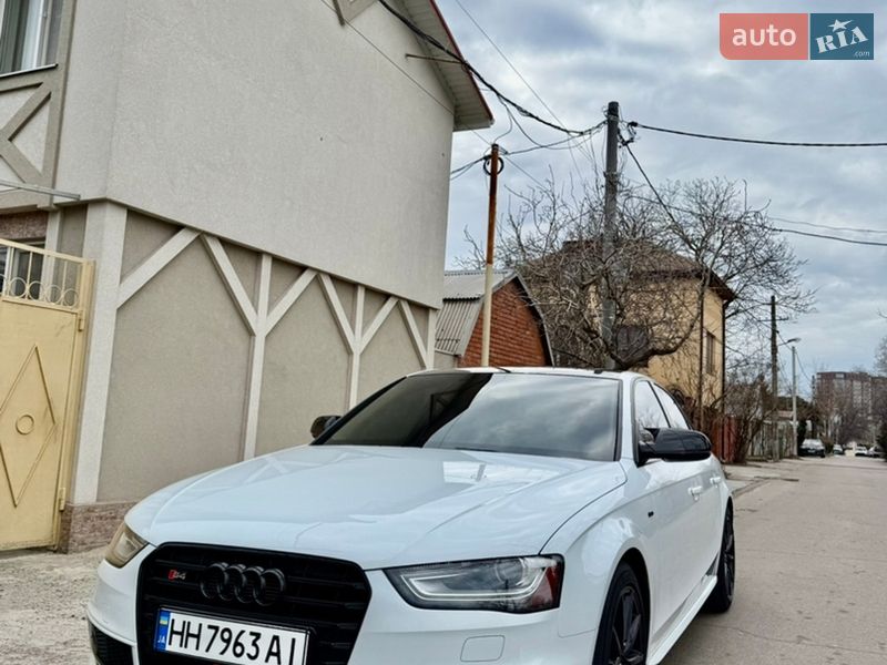 Audi A4 2015