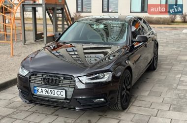 Седан Audi A4 2013 в Киеве
