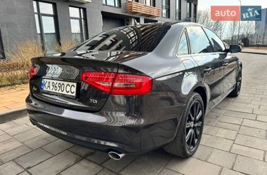 Седан Audi A4 2013 в Киеве
