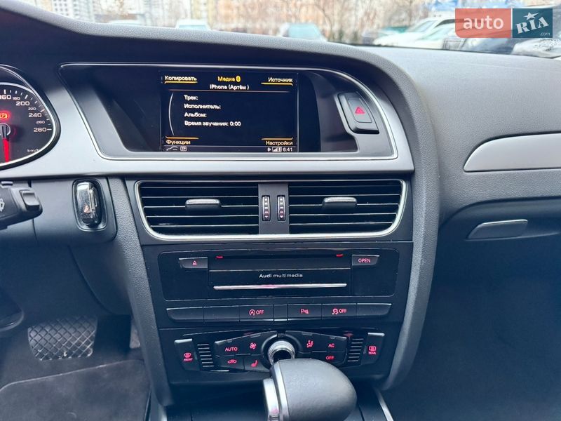Седан Audi A4 2013 в Киеве