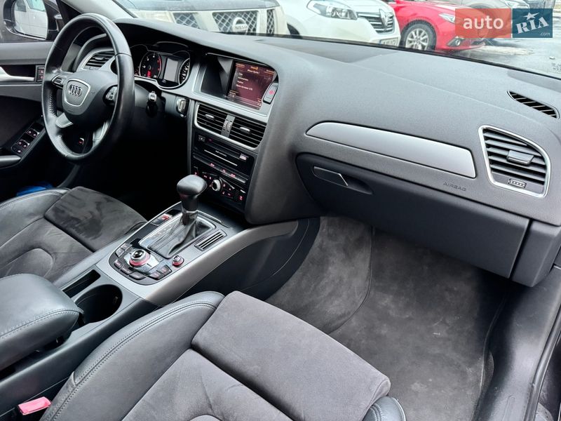 Седан Audi A4 2013 в Киеве