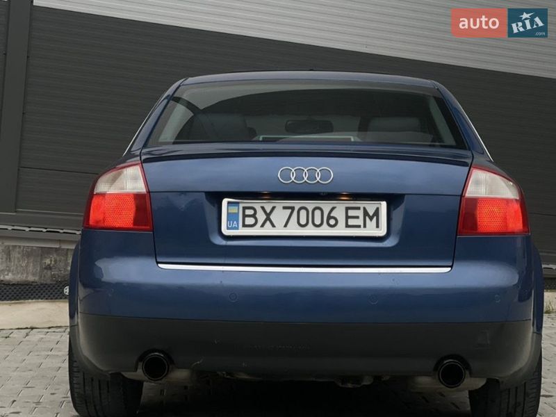 Седан Audi A4 2002 в Подольске