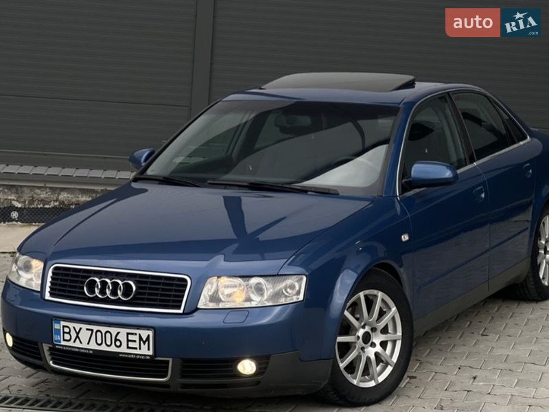 Седан Audi A4 2002 в Подольске