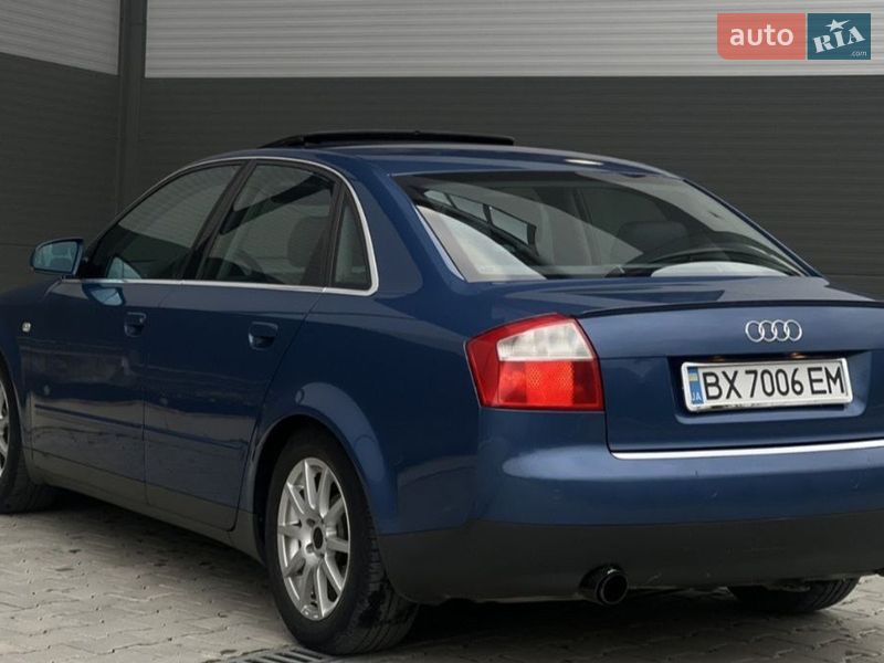 Седан Audi A4 2002 в Подольске