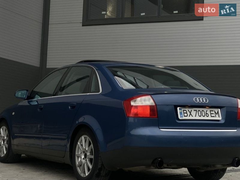 Седан Audi A4 2002 в Подольске
