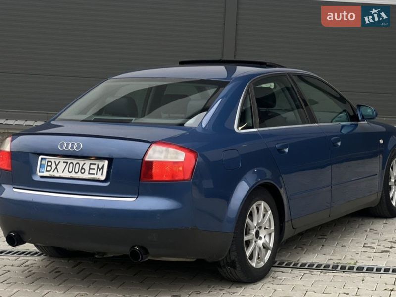 Седан Audi A4 2002 в Подольске