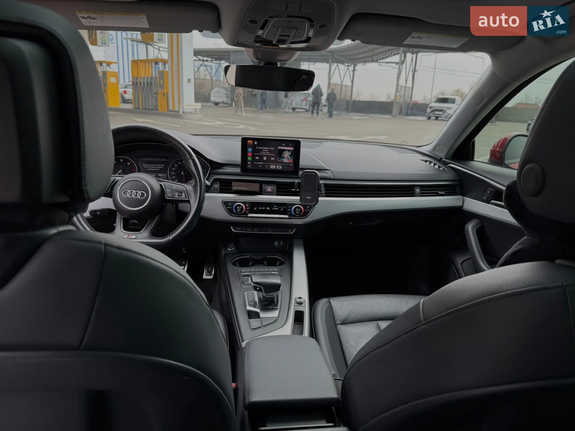 Audi A4 2017 VIN WAULMAF43HN071965 фото оголошення 8 з 14