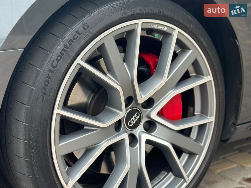 Седан Audi A4 2018 в Одессе