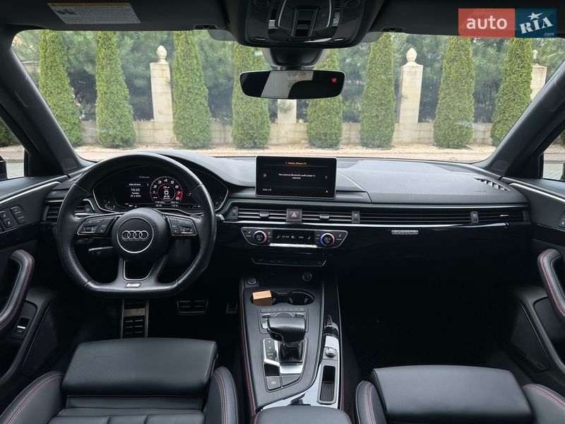 Седан Audi A4 2018 в Одессе