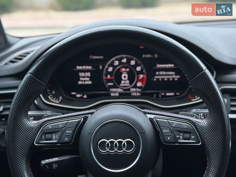 Седан Audi A4 2018 в Одессе